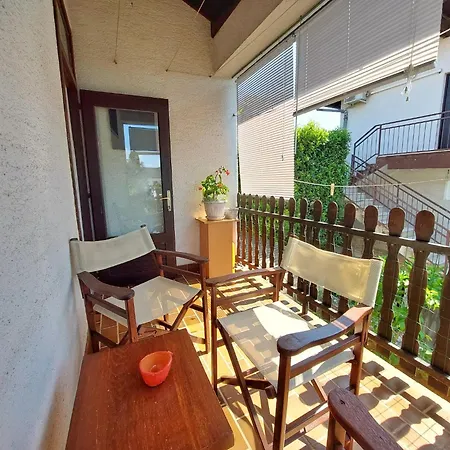 Apartament Zlatko Near The Center Malinska